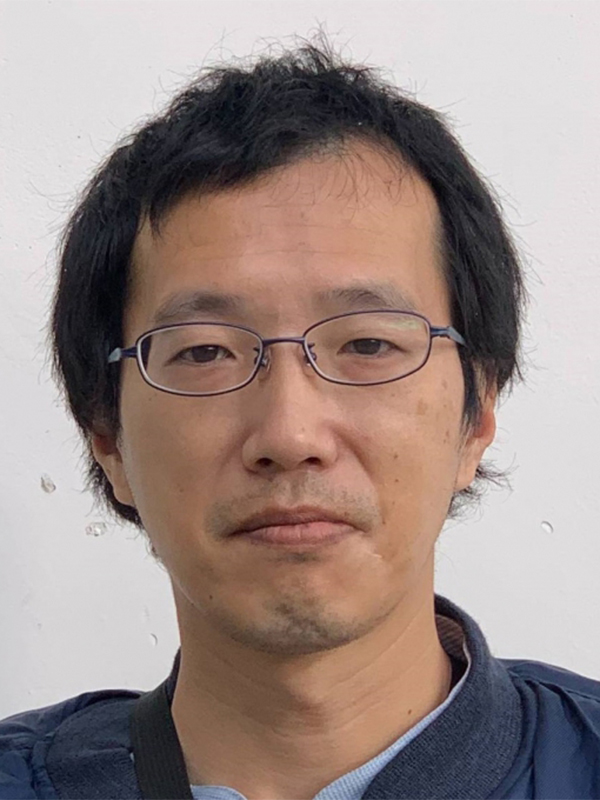 小柴 孟　児童指導員